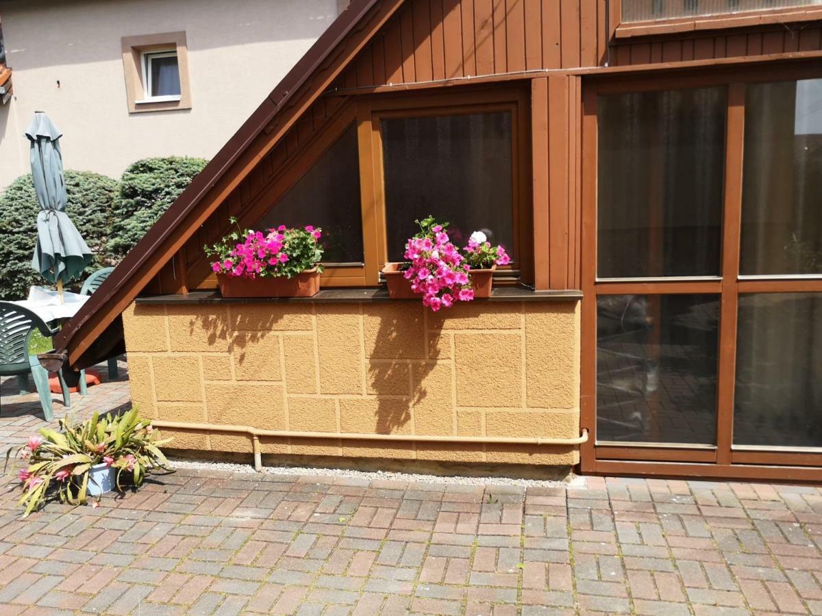 Privat 307 Lägenhet Bešeňová Exteriör bild